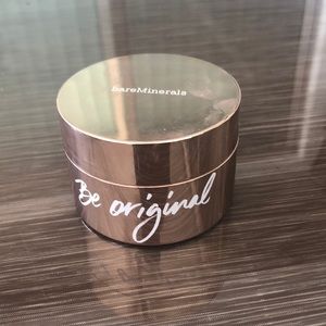 Bare minerals foundation